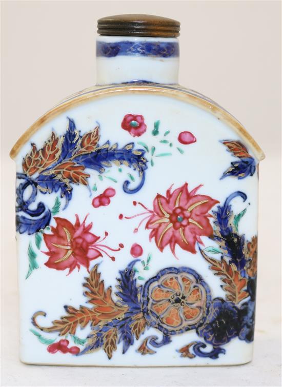 A Chinese famille rose pseudo tobacco leaf pattern tea caddy, Qianlong period, total height 12cm